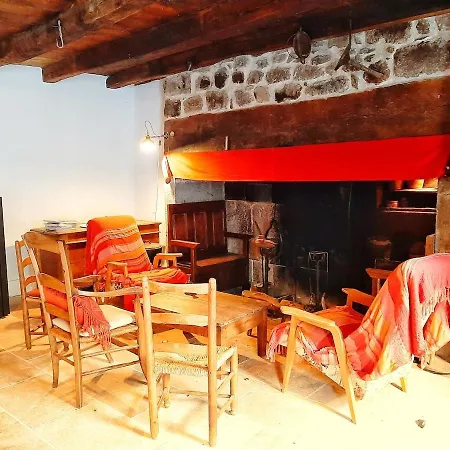 Feriehus La Barriade De Rudez - Mandailles-Saint-Julien