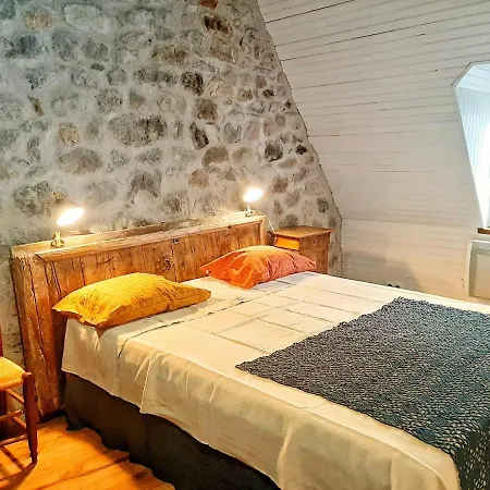 Feriehus La Barriade De Rudez - *