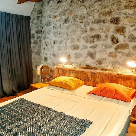 La Barriade De Rudez - Mandailles-Saint-Julien